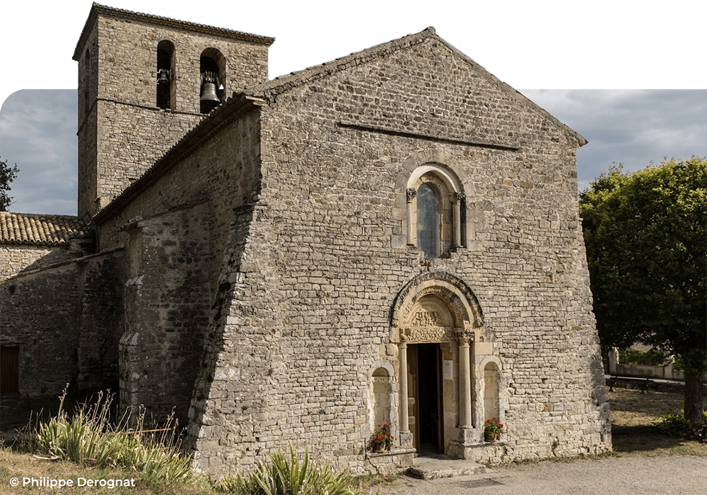 Fa&ccedil;ade ext&eacute;rieure de Notre-Dame de Beauvert